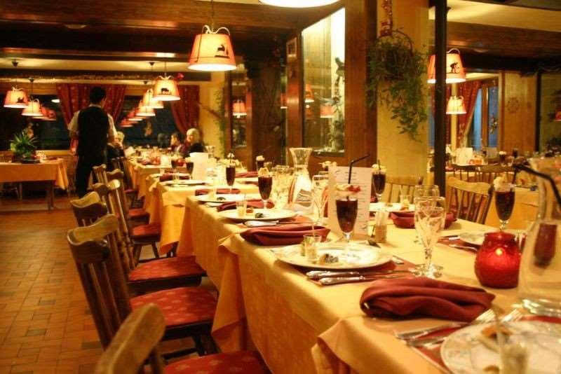 Chris-Tal Hotel Les Houches Nhà hàng bức ảnh